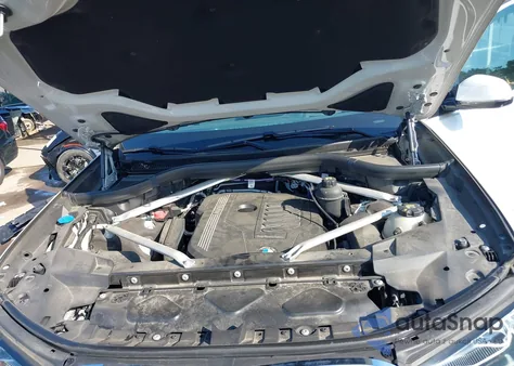 2021 BMW X7 xDrive40I z USA, uszkodzony, nr VIN 5UXCW2C05M9H69423